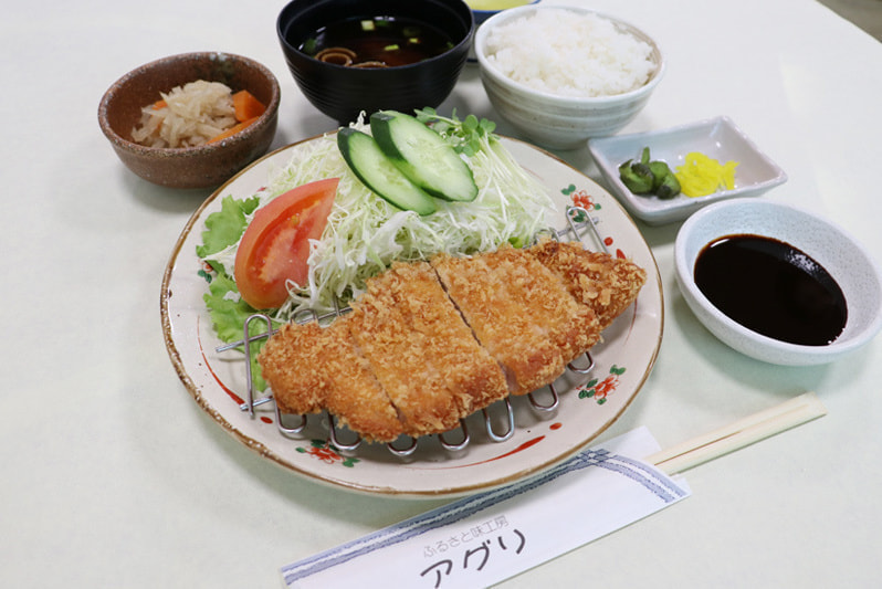 ロースかつ定食